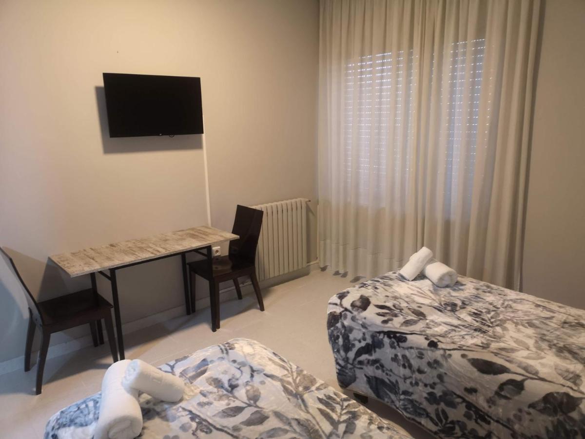 Hostal Conde De Lemos Ponferrada Εξωτερικό φωτογραφία